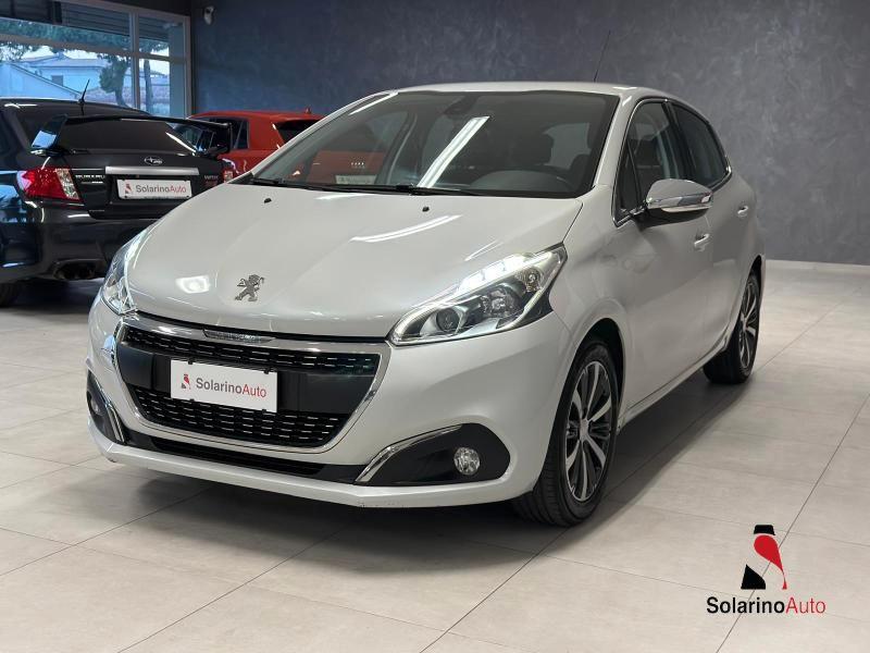 Peugeot 208 5 Porte 208 5p 1.2 puretech Allure 82cv