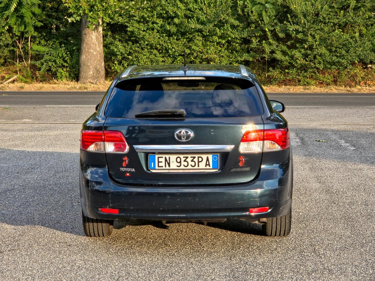 Toyota Avensis 2.2 D-4D Wagon Lounge 2012-E5B Manuale
