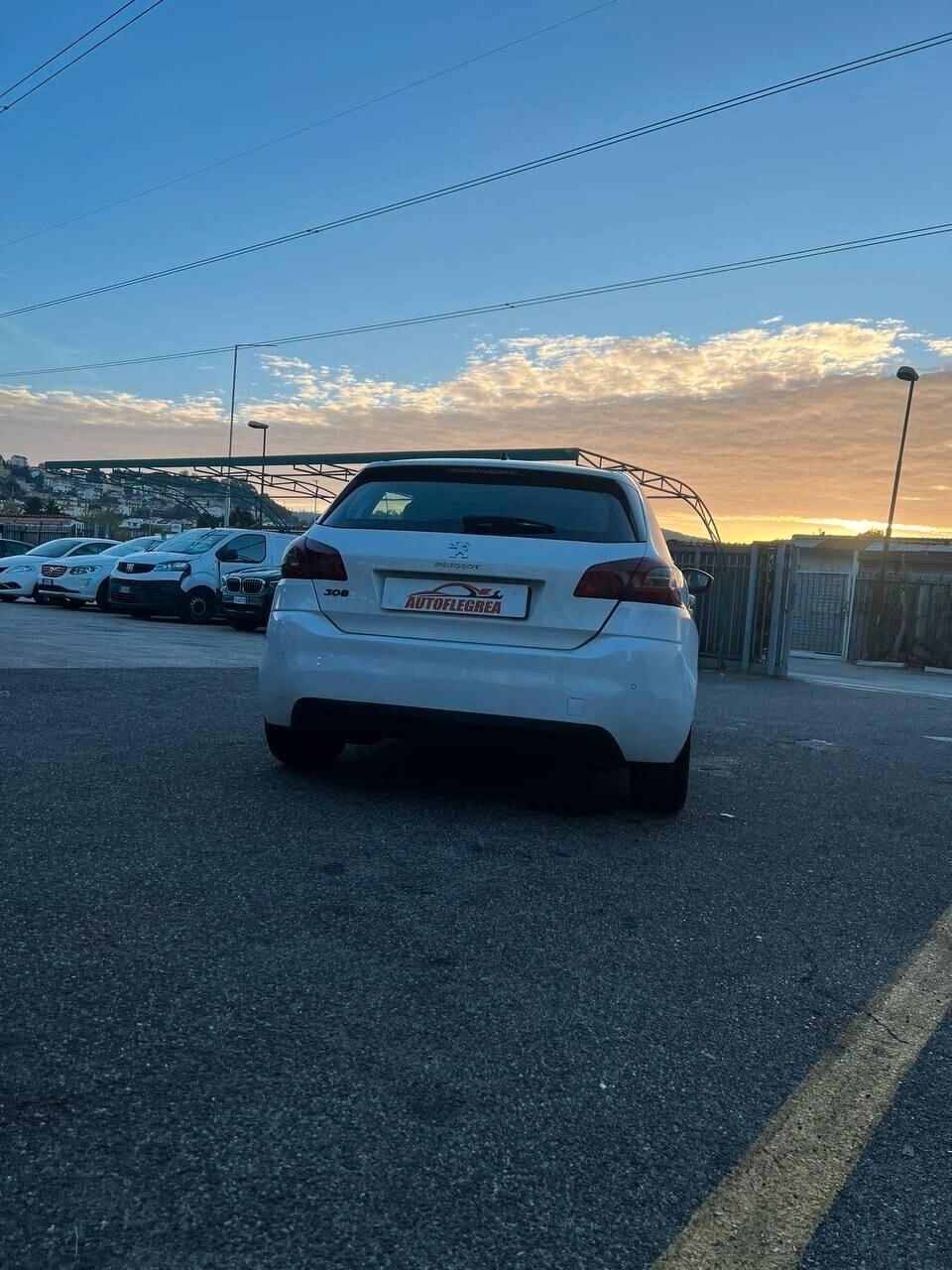 Peugeot 308 1.6 e-HDi 115 CV Stop&Start Allure