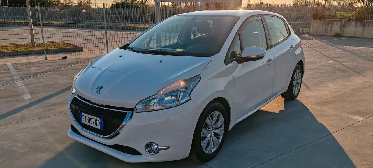 Peugeot 208 1.4 VTi 95 CV 5p. GPL ACCESS 3500€