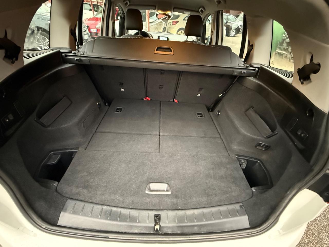 216d gran Tourer-7 posti -unipro-rate-garanzia