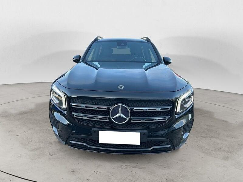 Mercedes-Benz GLB - X247 2019 180 D Sport 8G-DCT