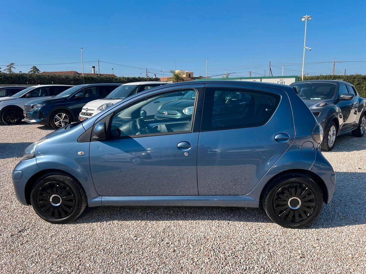 Toyota Aygo 1000 benzina ok neopatentati