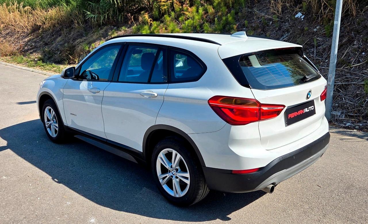 Bmw X1 sDrive18d Advantage Automatica
