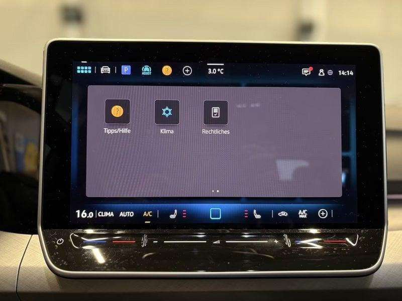 Volkswagen Golf Variant 1.5 eTSI ACT Life DSG Cockpit App Connect 16" Winter Pack