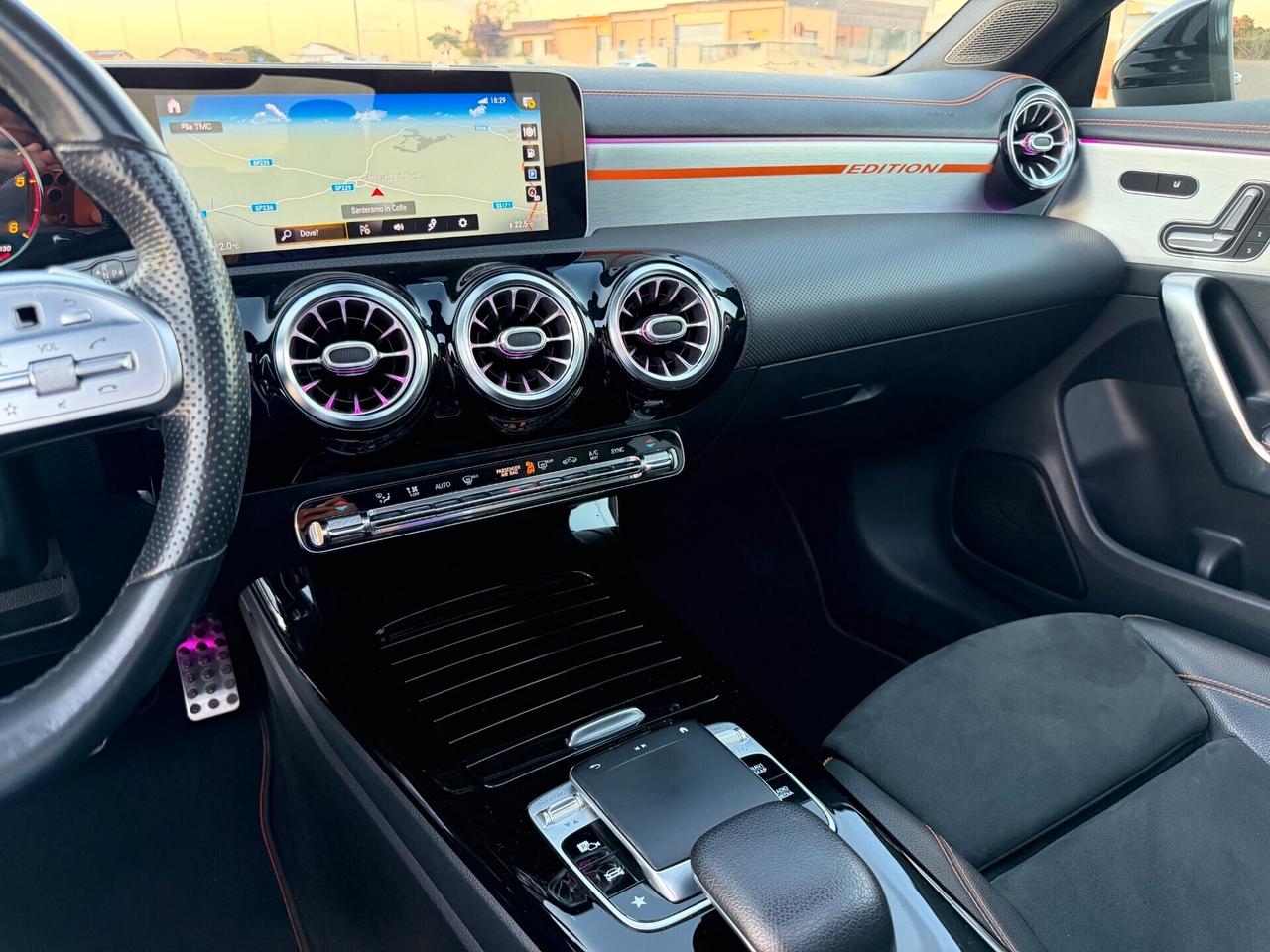 Mercedes CLA 200d 150CV Automatic Orange edition Tetto*Led*full
