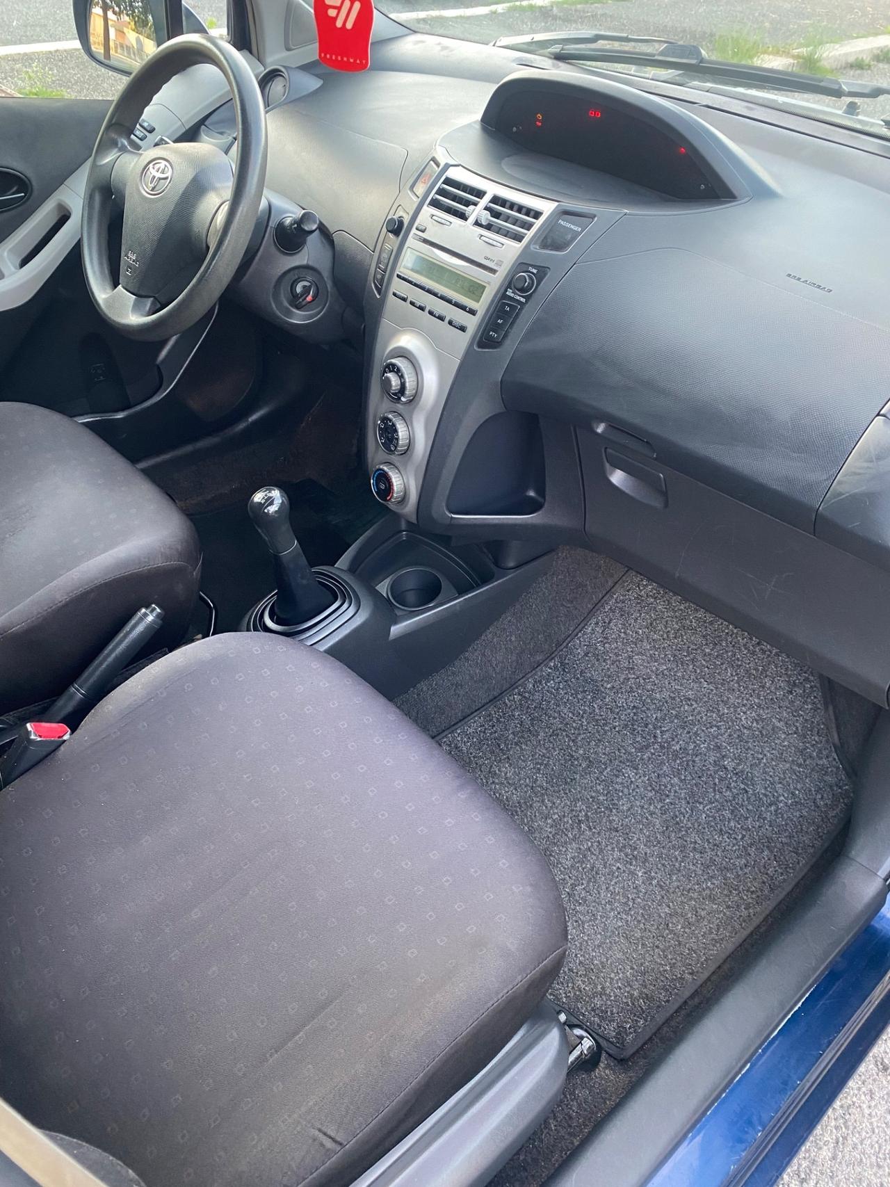 Toyota Yaris 1.0 5 porte UNICO PROPRIETARIO