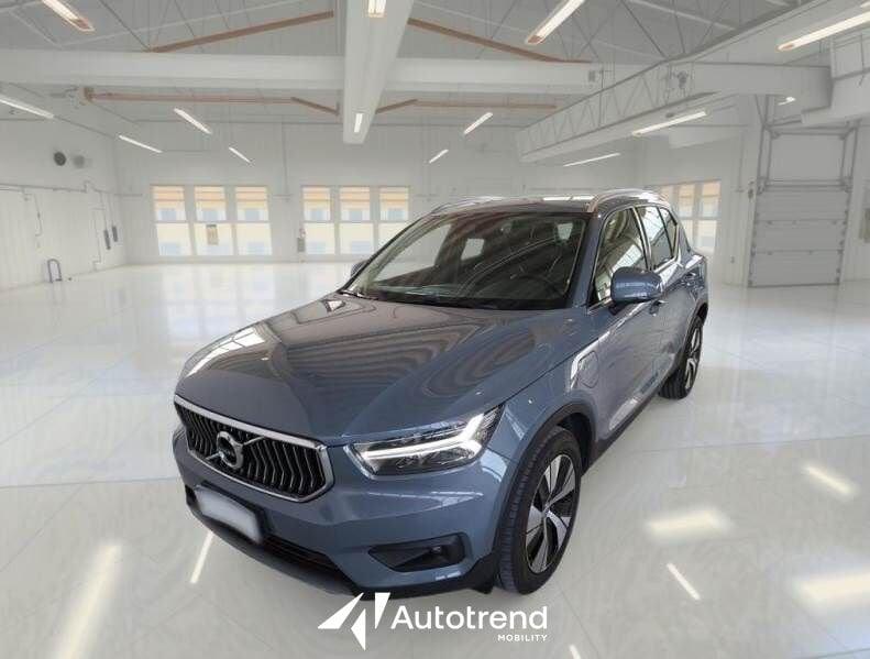 Volvo XC40 Recharge T4 129+82 CV Recharge Plug-in Hybrid Inscription Expression