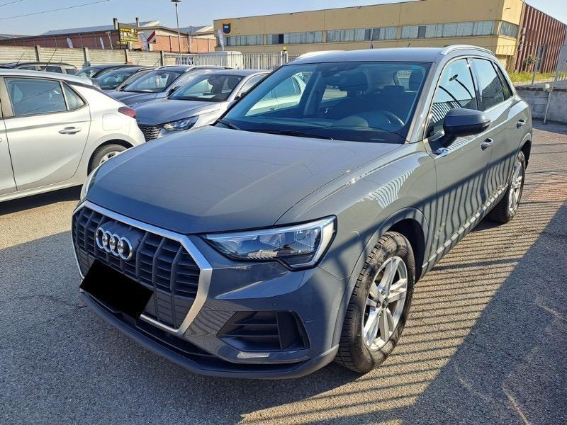 Audi Q3 35 2.0 tdi Business Advanced quattro s-tronic