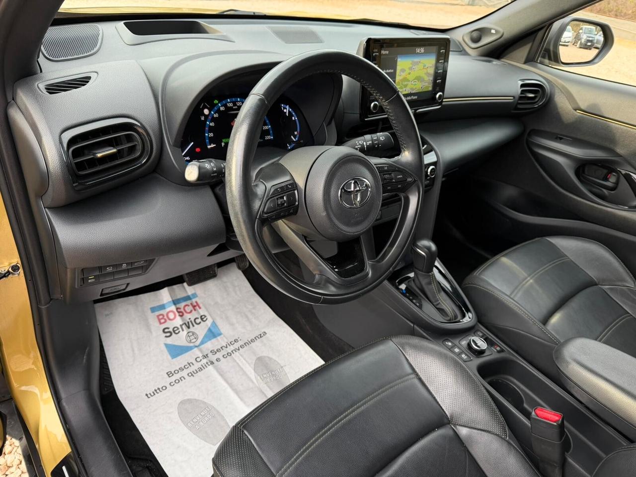 Toyota Yaris Cross 1.5 Hybrid 5p. E-CVT AWD-i Premiere