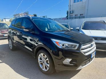 FORD KUGA 1.5 TDCI ST-LINE