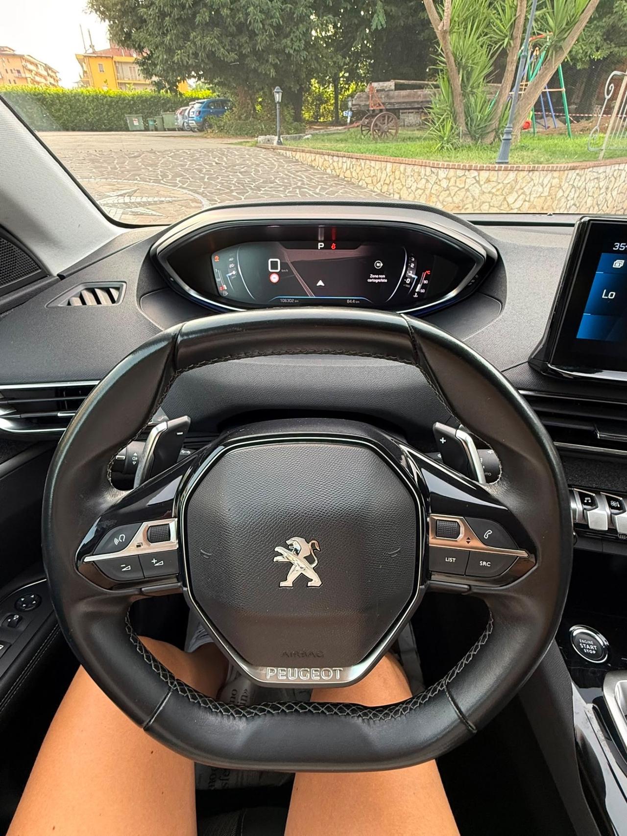 Peugeot 3008 1.5 diesel anno 2022 uni proprietario