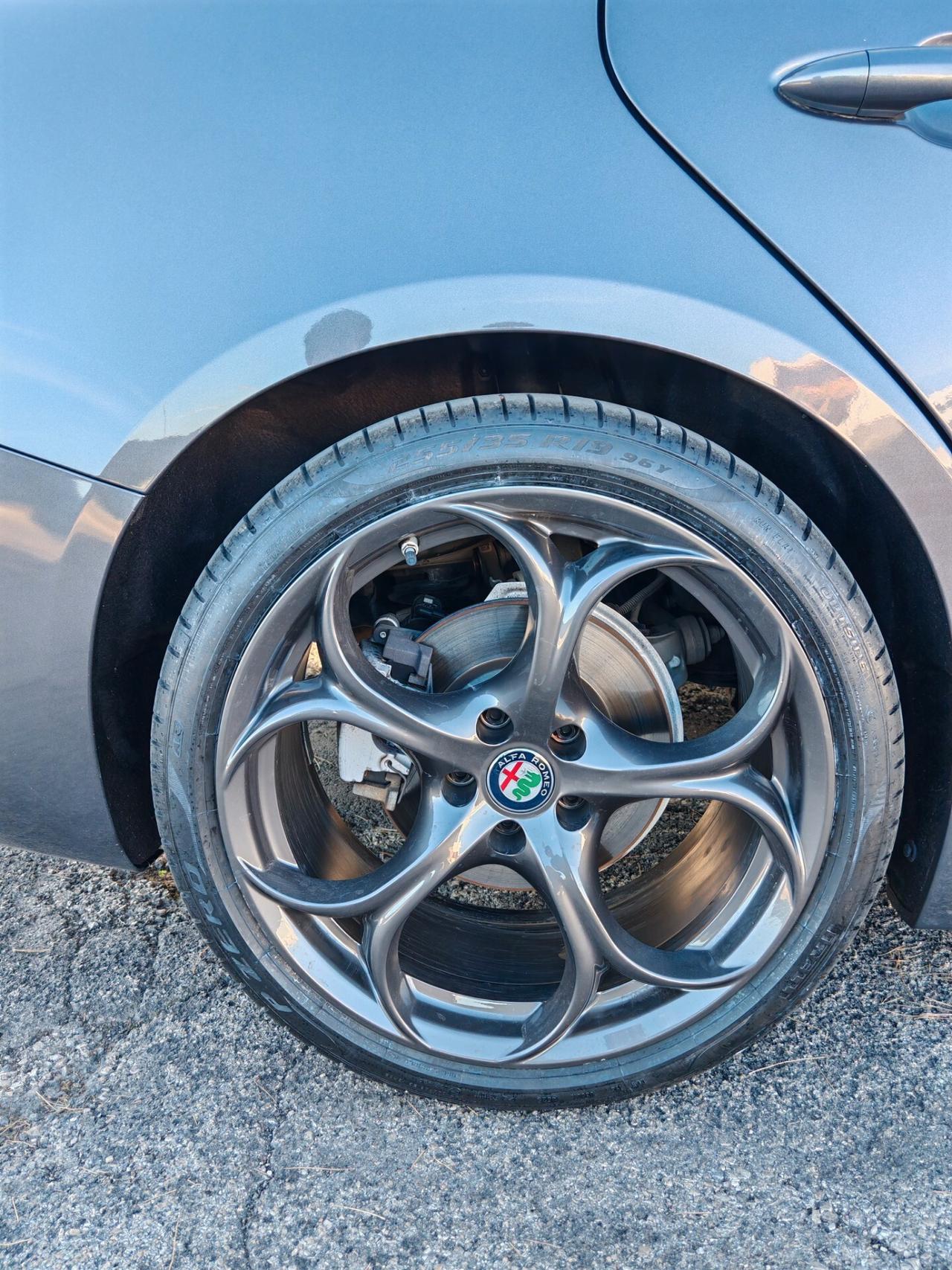 Alfa Romeo Giulia 2.2 Turbodiesel 190 CV AT8 Executive