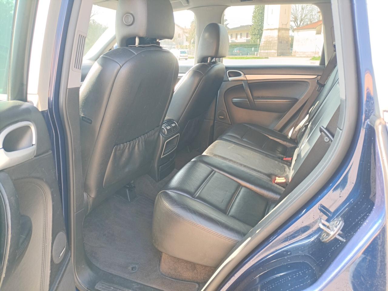 Porsche Cayenne 4.5S V8