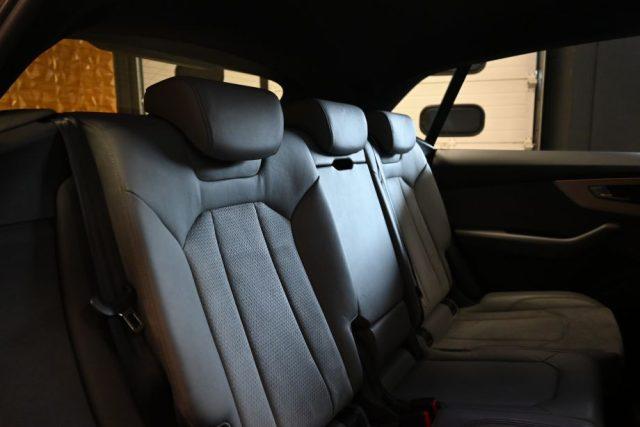 AUDI Q8 55 TFSI Q.TIP.SPORT ATT.2XS-LINE BLACKLINE 22"FULL