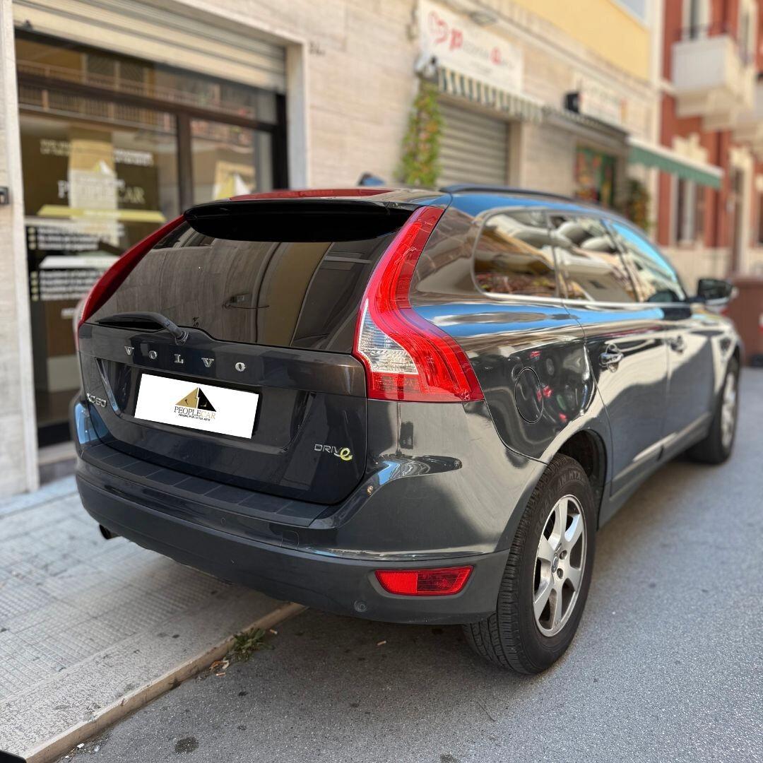 Volvo XC60 **UNICO PROPRIETARIO**