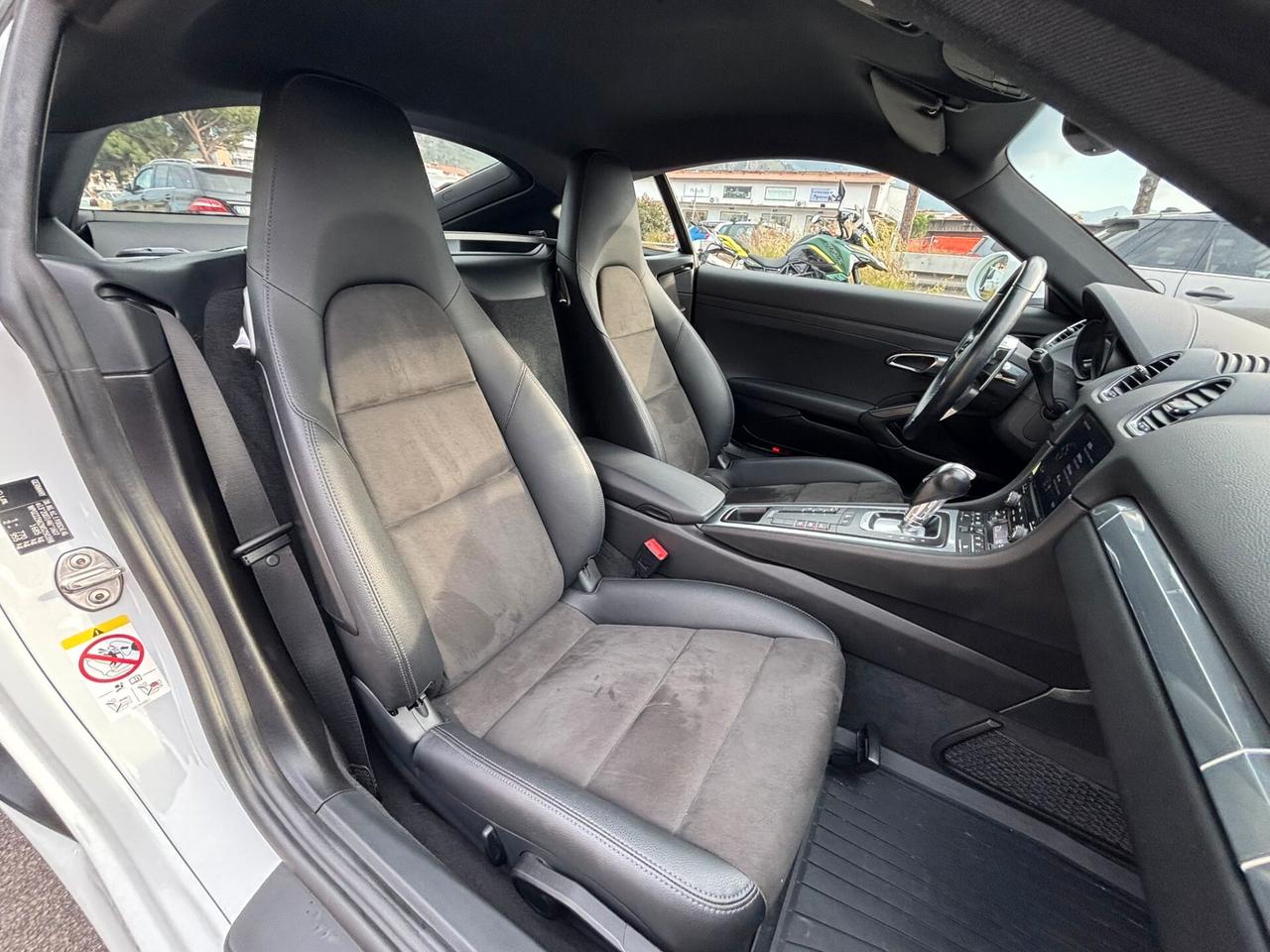 Porsche 718 Spyder Caymanne 2.0 300 CV PDH