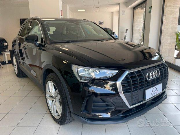 Audi Q3 2.0 150cv Sport S-tronic