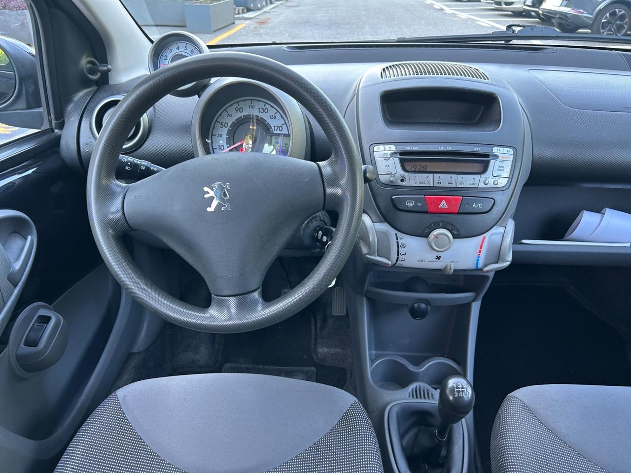 Peugeot 107 1.0 68CV 5p. Plaisir*Neo patentati *