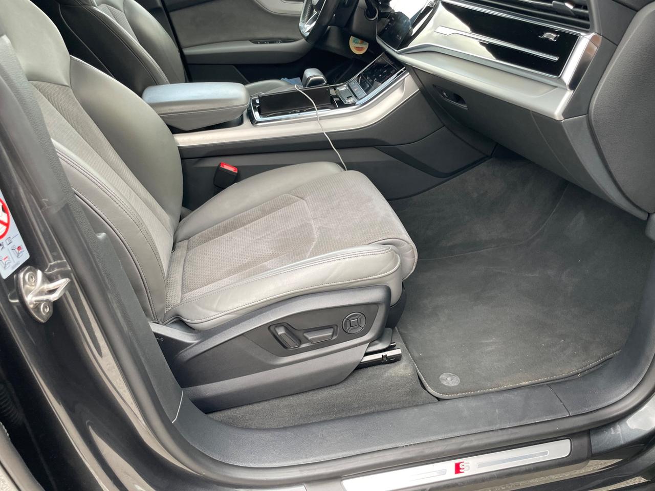 Audi Q8 50 TDI 286 CV quattro tiptronic Sport