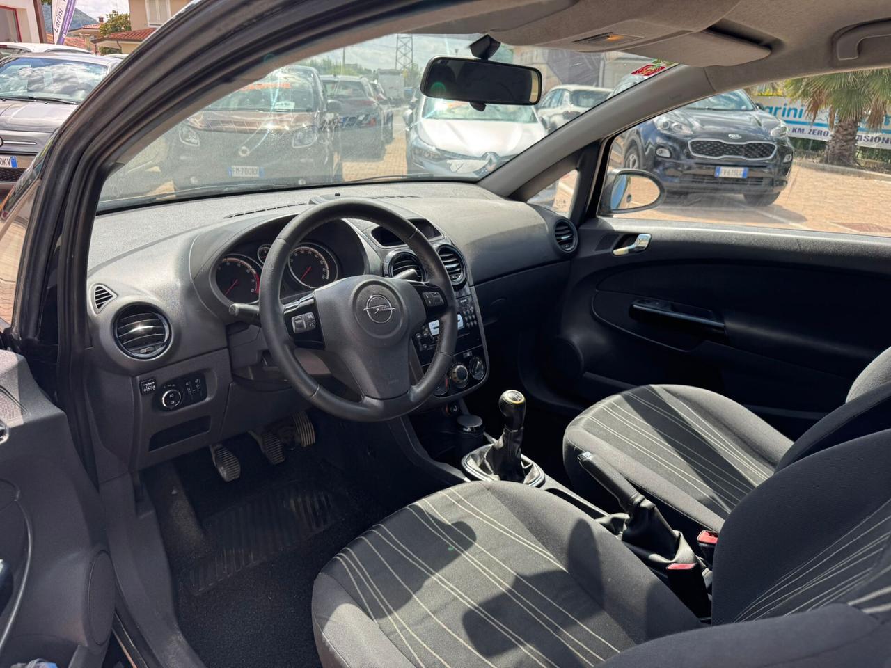 Opel Corsa 1.2 80CV 5 porte GPL-TECH Club