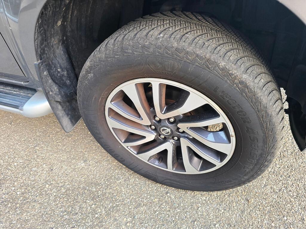 Nissan Navara 2.3 dCi 190 CV TEKNA CON PREZZO REALE