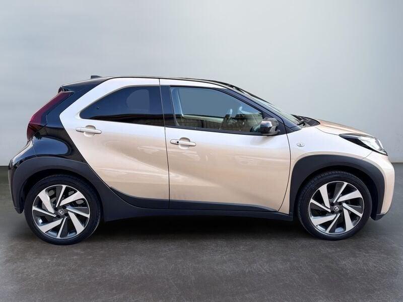 Toyota Aygo X 1.0B (72 CV) Lounge