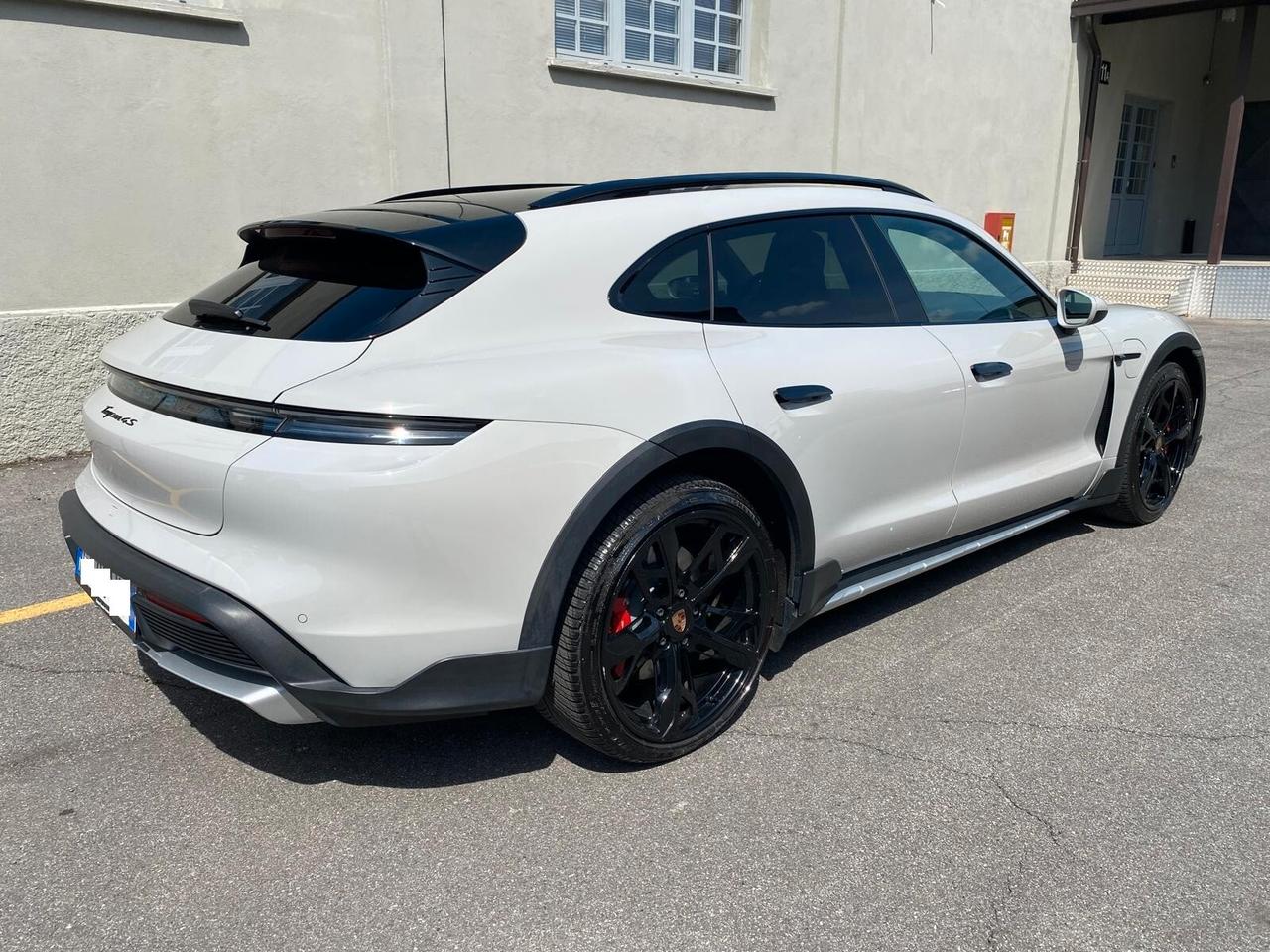 Porsche Taycan 4S Cross Turismo Ultimo Modello