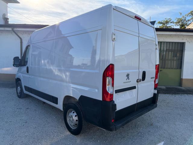 PEUGEOT Boxer 33 2.2 BlueHDi 140 S&S PM-TM Furgone