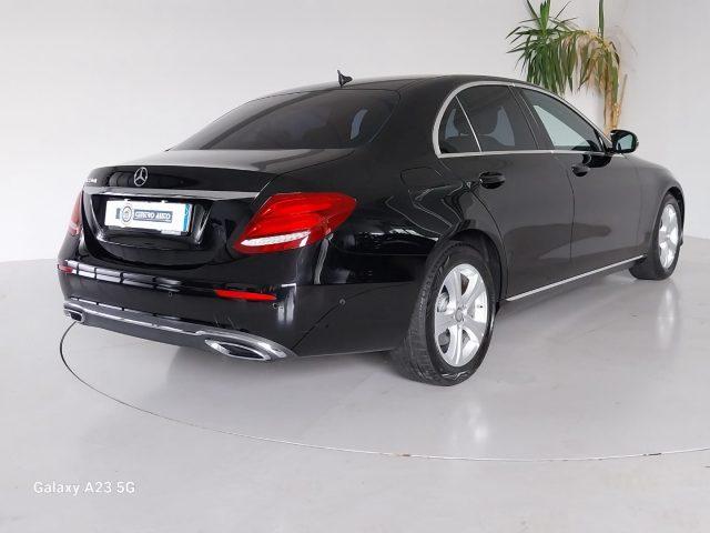 MERCEDES-BENZ E 220 d Auto Business Sport CRUISE CONTROL ADATTIVO