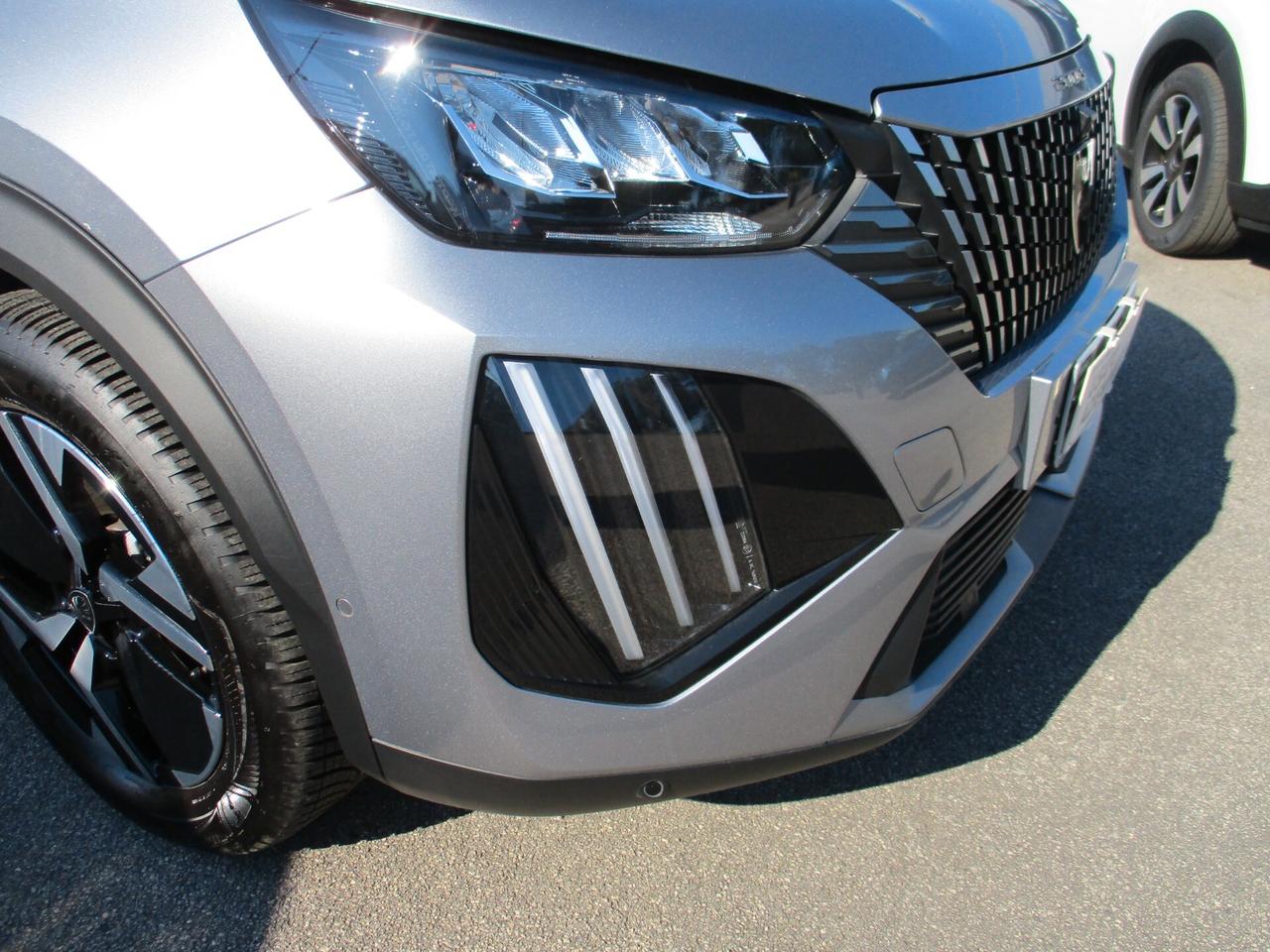 Peugeot 2008 PureTech 100 S&S Allure
