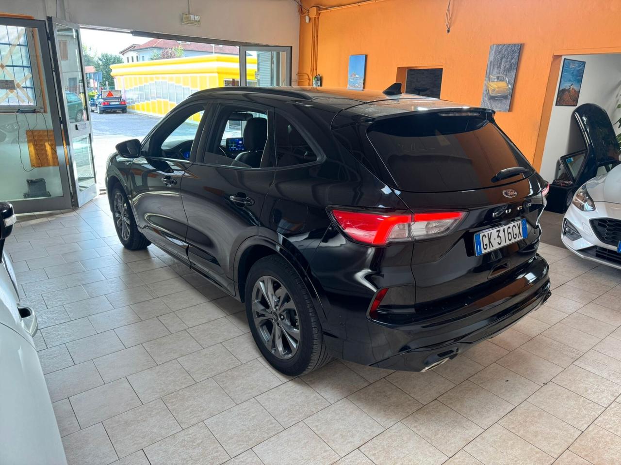 Ford Kuga 2.5 Full Hybrid 190 CV CVT 2WD ST-Line