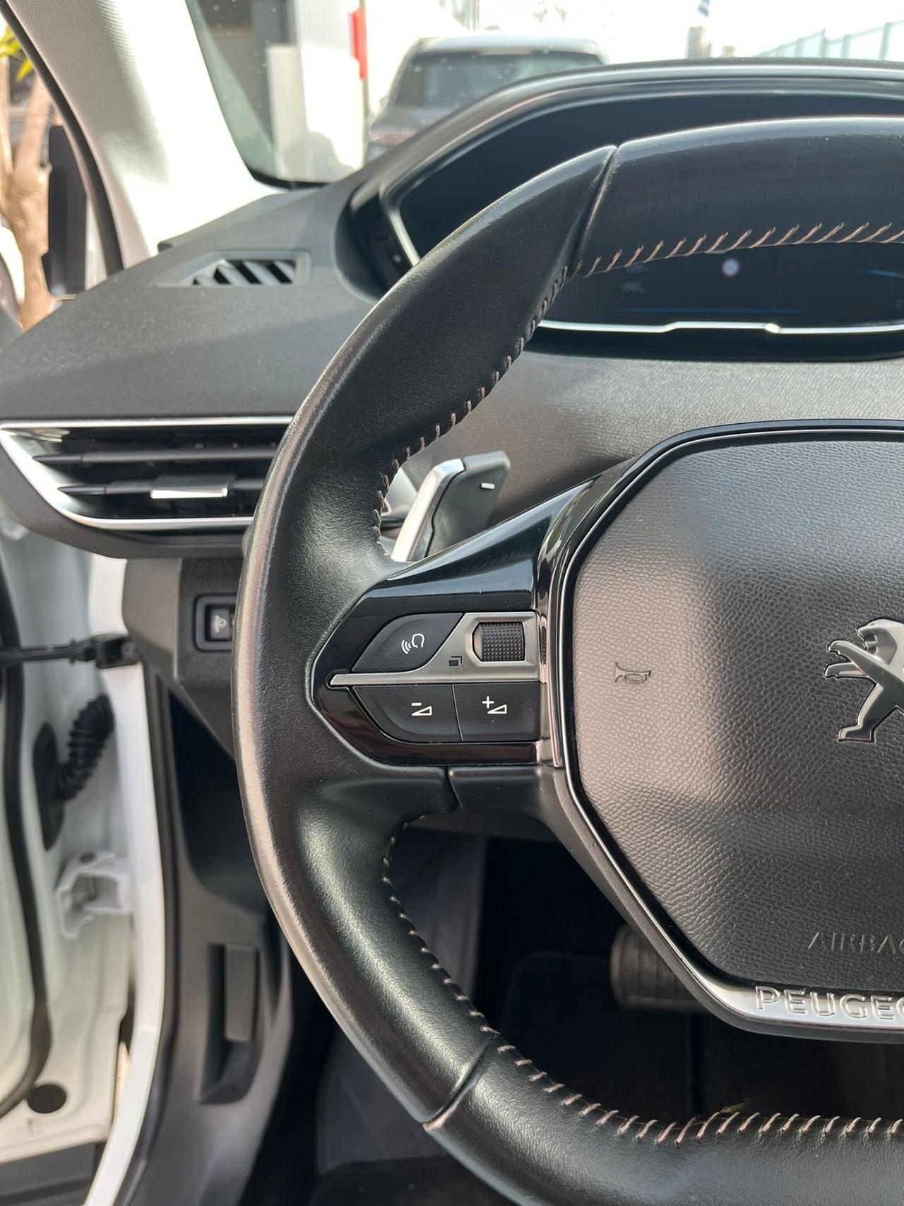 Peugeot 3008 BlueHDi 130 S&S EAT8 Business