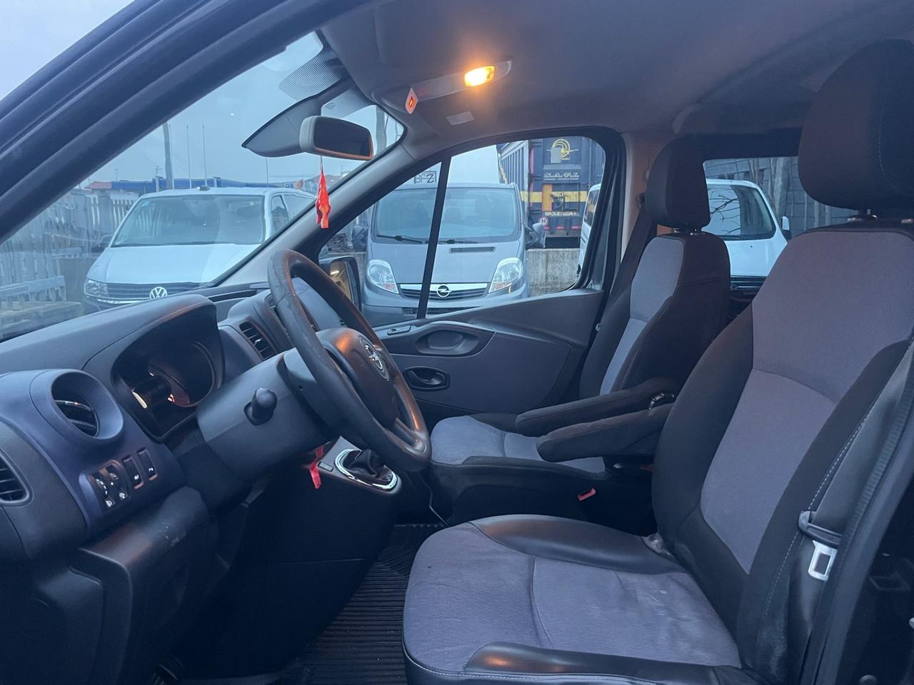 Opel Vivaro 1.6 BiTurbo CDTi 8 POSTI Euro 6B