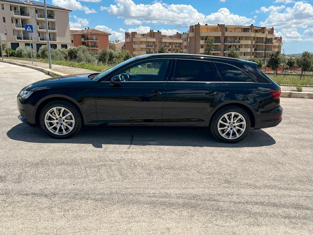 Audi A4 Avant 40 TDI quattro S tronic Sport 190(CV)