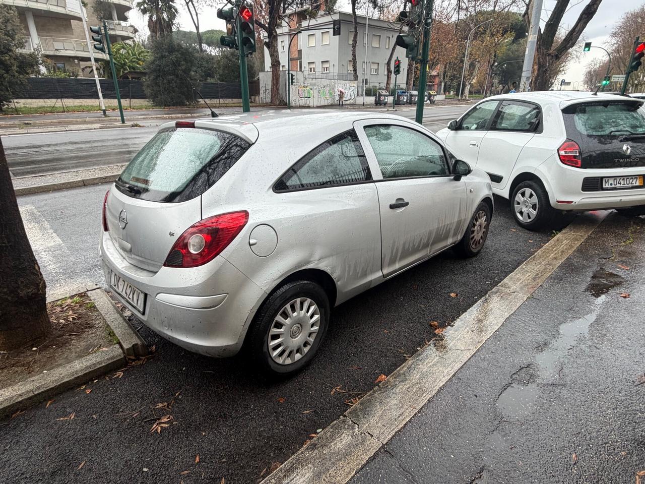 Opel Corsa 1.2 12V 3 porte Enjoy