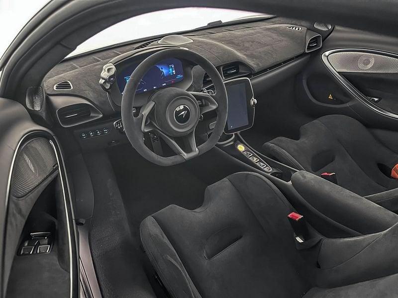 McLaren Artura Artura Coupé MY26 -McLaren Milano