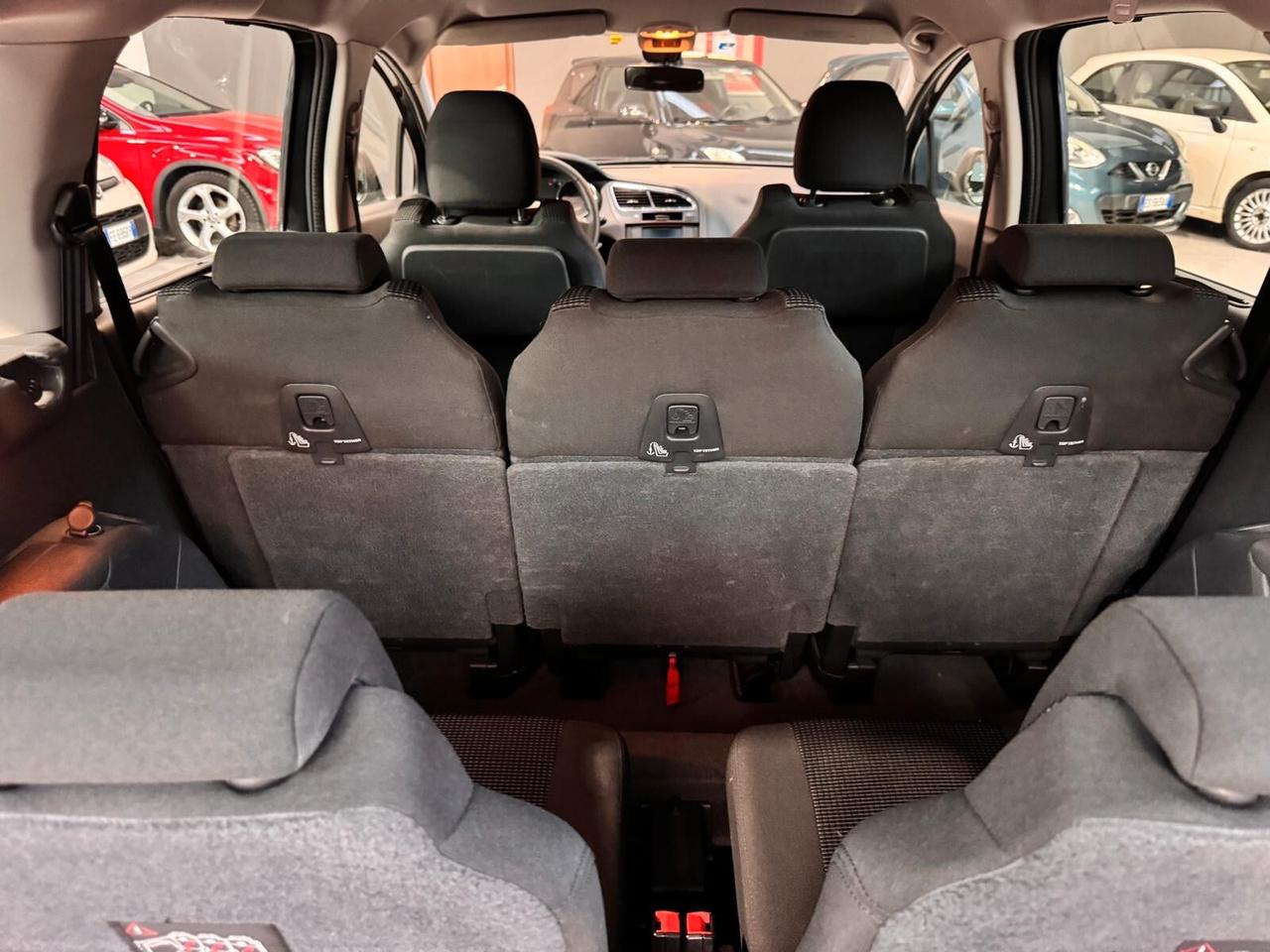 Peugeot 5008 7 Posti