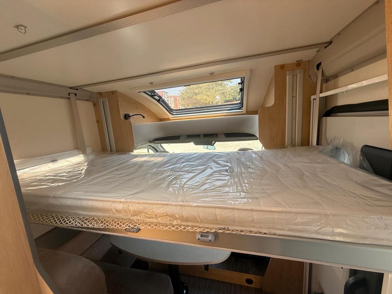 Ci International Horon Fit 81 XT camper