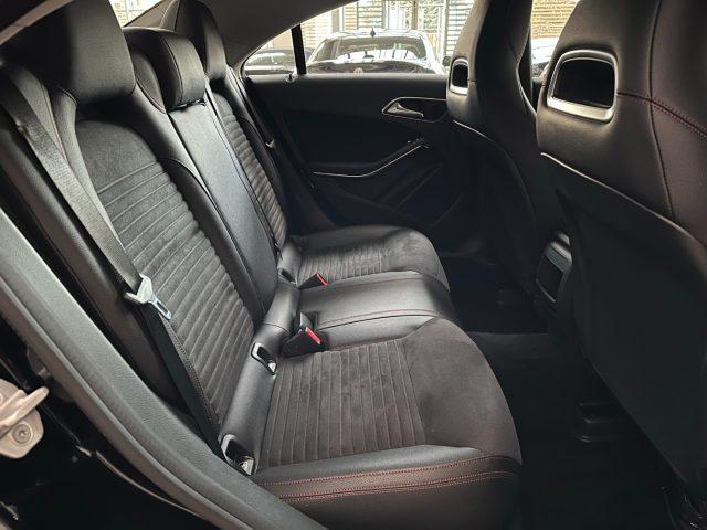 MERCEDES-BENZ CLA 200 d Automatic Premium AMG - Telecamera - Carplay