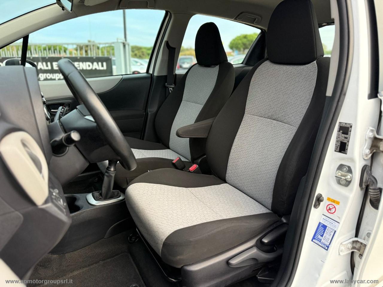 TOYOTA Yaris 1.0 5p. Lounge