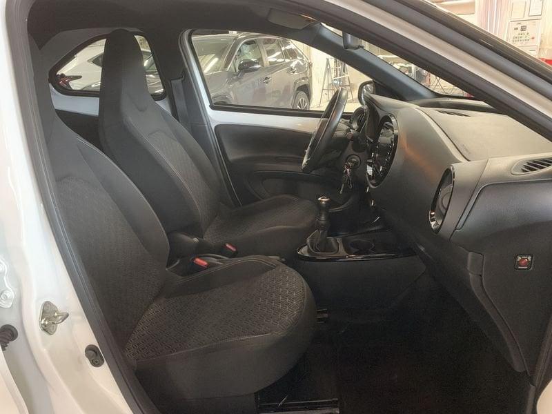 Toyota Aygo X 1.0B (72 CV) Trend