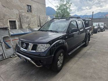 Nissan Navara d.cab 2.5 dci XE 174cv
