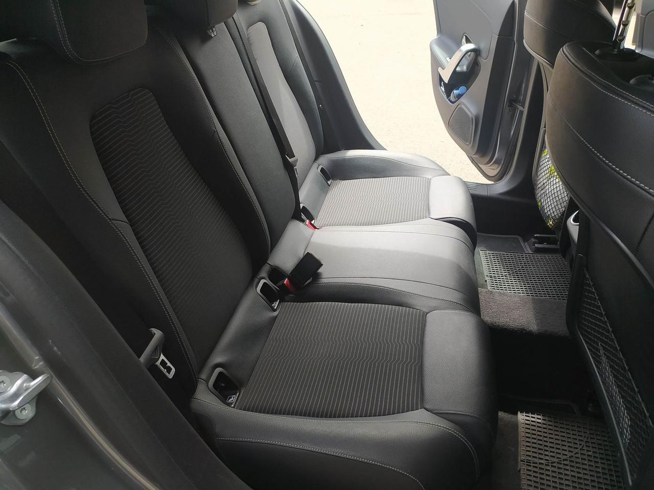 Mercedes-Benz A 180 Business