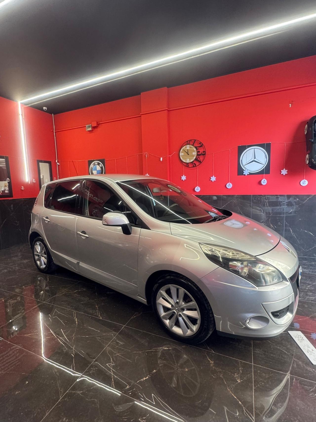 Renault Scenic Scénic 1.5 dCi 110CV EDC Dynamique