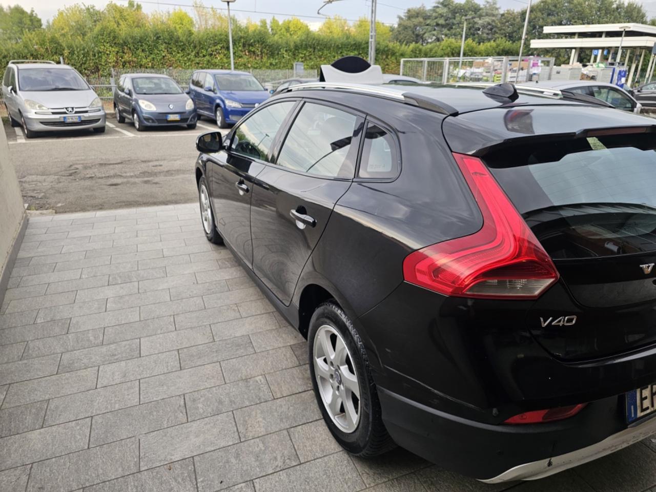 Volvo V40 Cross Country D2 1.6 Summum
