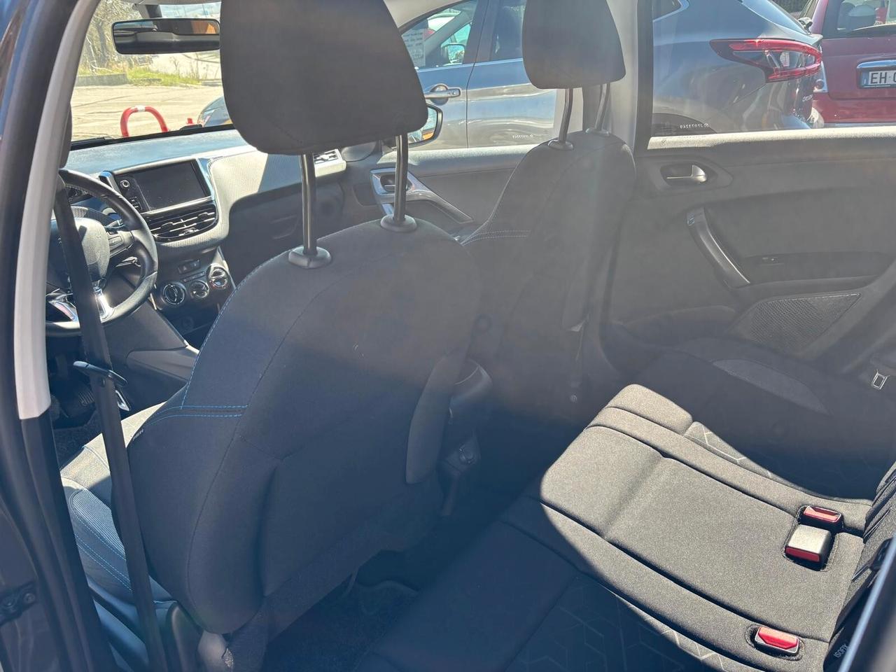 Peugeot 2008 1.2 BENZINA CV 82 Active