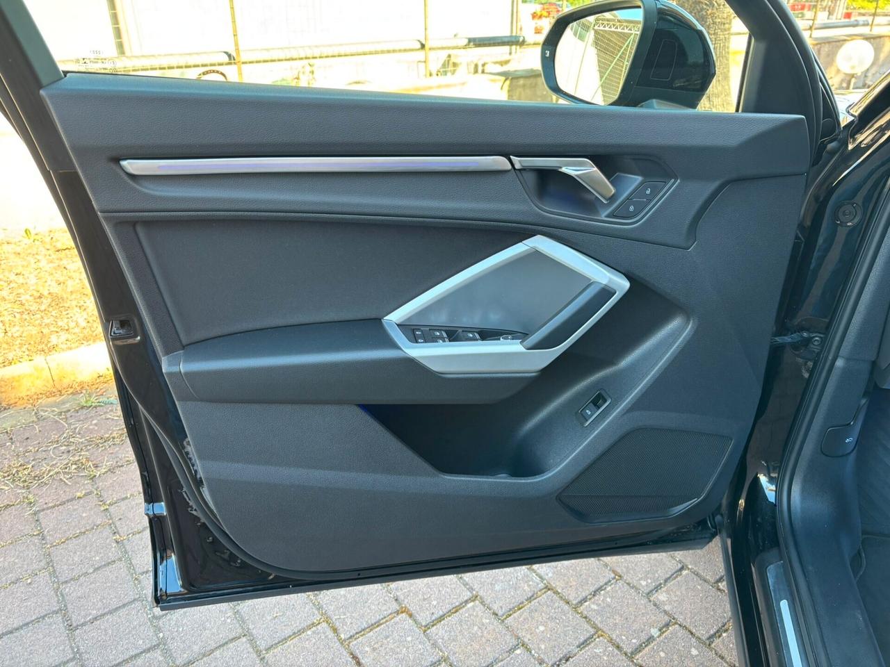 Audi Q3 35 TDI S tronic sport'/
