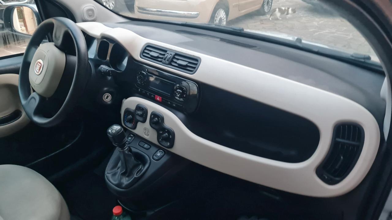 Fiat Panda 1.2 Lounge(UNICOPROPRIETARIO