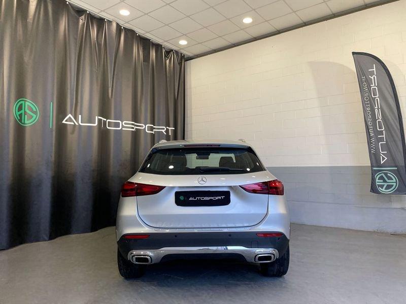 Mercedes-Benz GLA GLA 180 Automatic Progressive Advanced